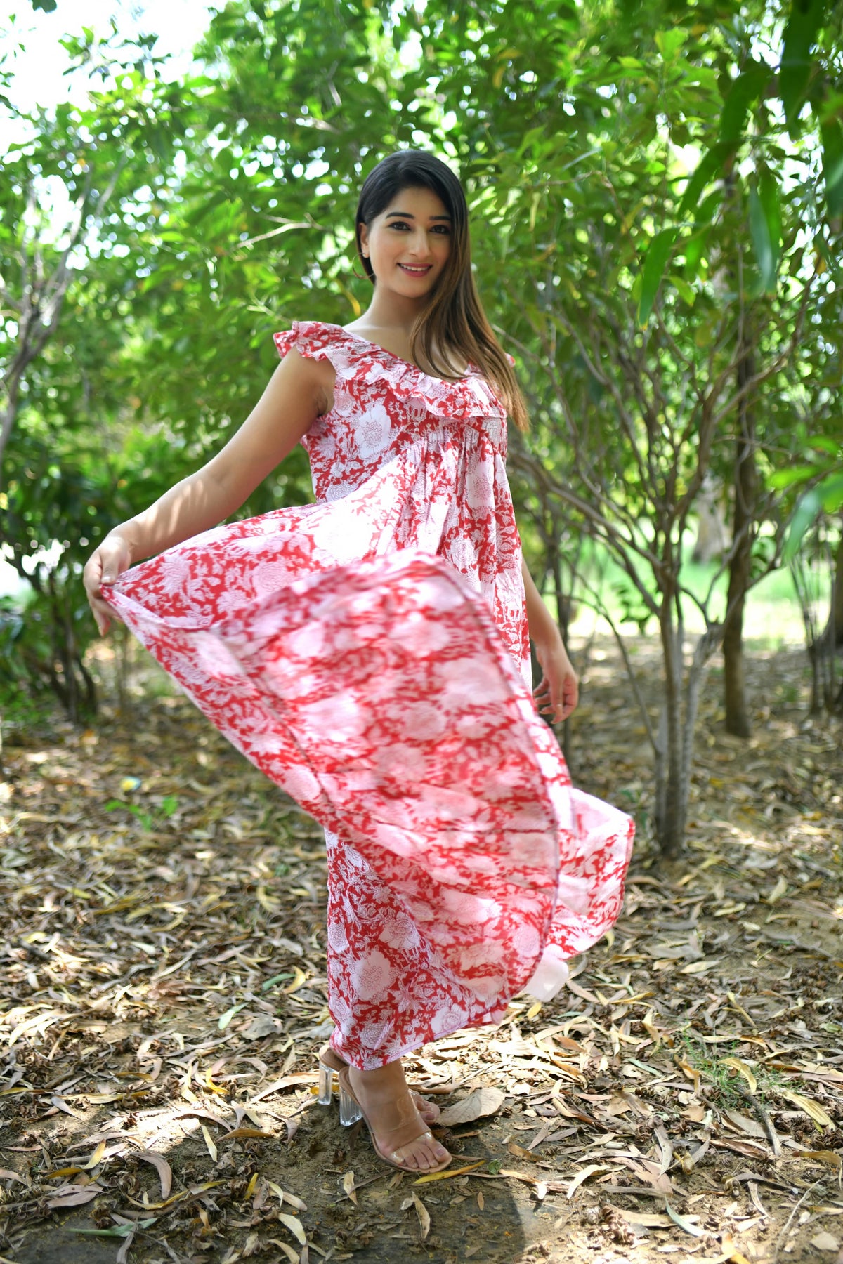 Zari Dress (زَارِي)
